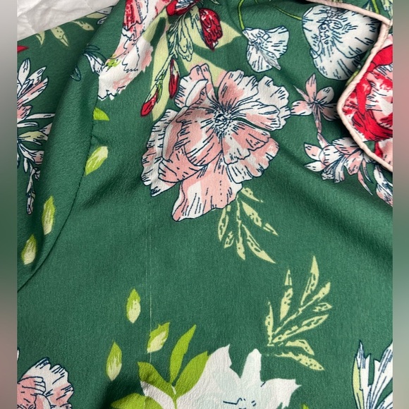 Cupcakes and Cashmere Floral Button Down Pajama Shirt Size 1XL - Picture 4 of 7